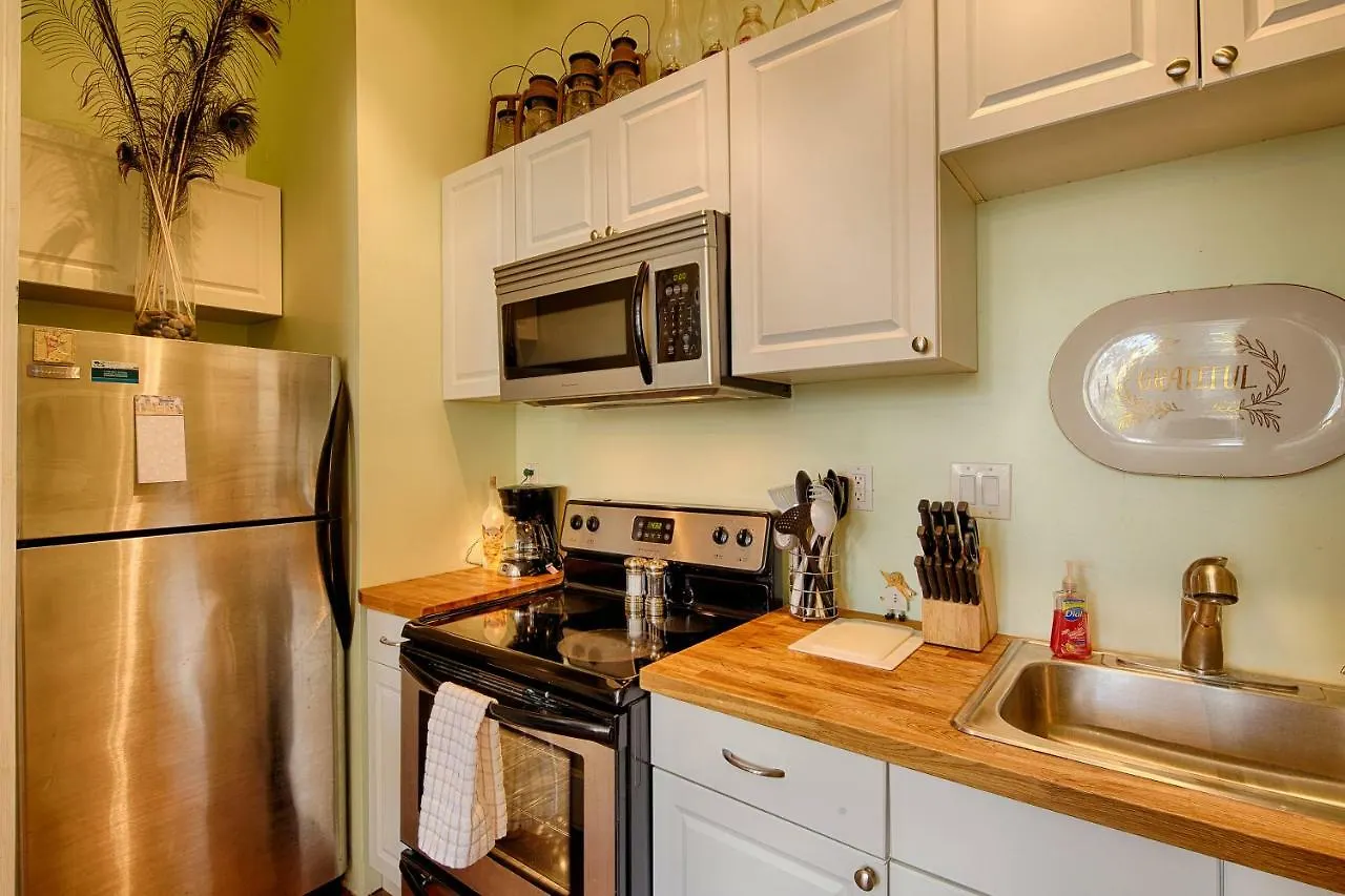 Savannah Hideaway Villa 0*,  United States