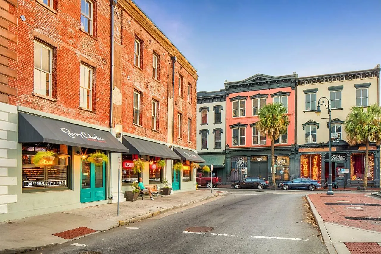 Savannah Hideaway Villa Holiday home